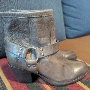 6. Frye Women's Leather Harness Ankle Boots Size 7